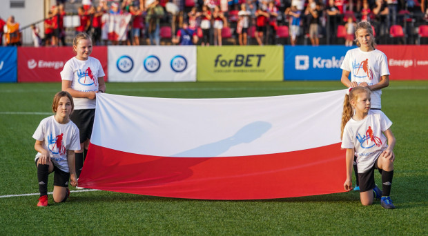 Wywieś flagę i świętuj Dzień Flagi Rzeczypospolitej Polskiej
