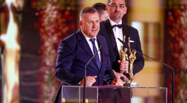 Cezary Kulesza Wins an Award at the 88th Popularity Poll of the Przegląd Sportowy