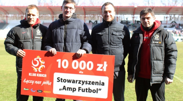 Fan Club strongly supports Amp football