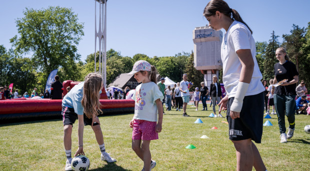 Dziewczyny wracają na boiska! Startuje druga edycja ogólnopolskich festiwali piłkarskich
