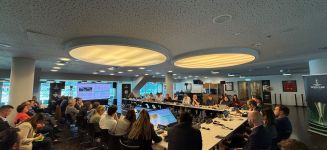 Przygotowania do finału Ligi Konferencji UEFA. Spotkanie przedstawicieli klubów we Wrocławiu 