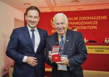Jerzy Engel uhonorowany Diamentowym Odznaczeniem PZPN