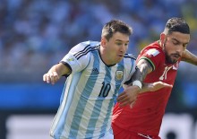 Messi ratuje Argentynę, debiutant żegna się z mundialem