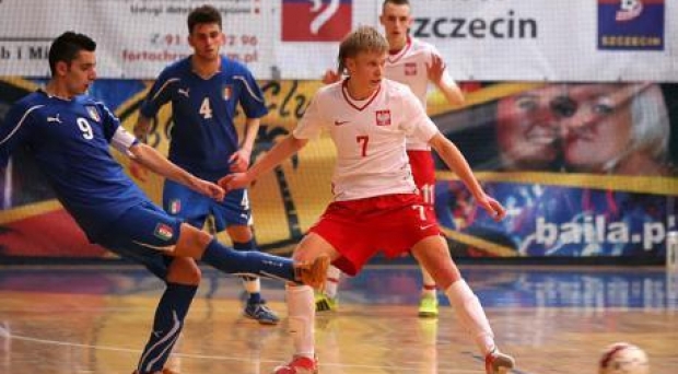 Powołania do kadry U-19 na konsultację w Unisławiu