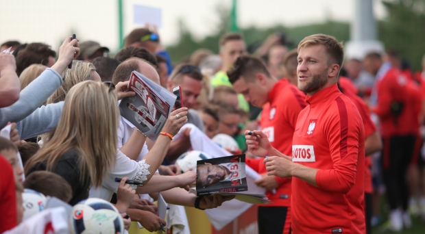 [DZIEŃ W KADRZE]: Zero rozmów o transferach. Wszyscy czekają na "Krychę"