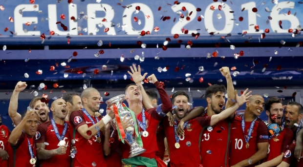 Portugalia mistrzem Europy! To podopieczni Santosa wyeliminowali Polskę