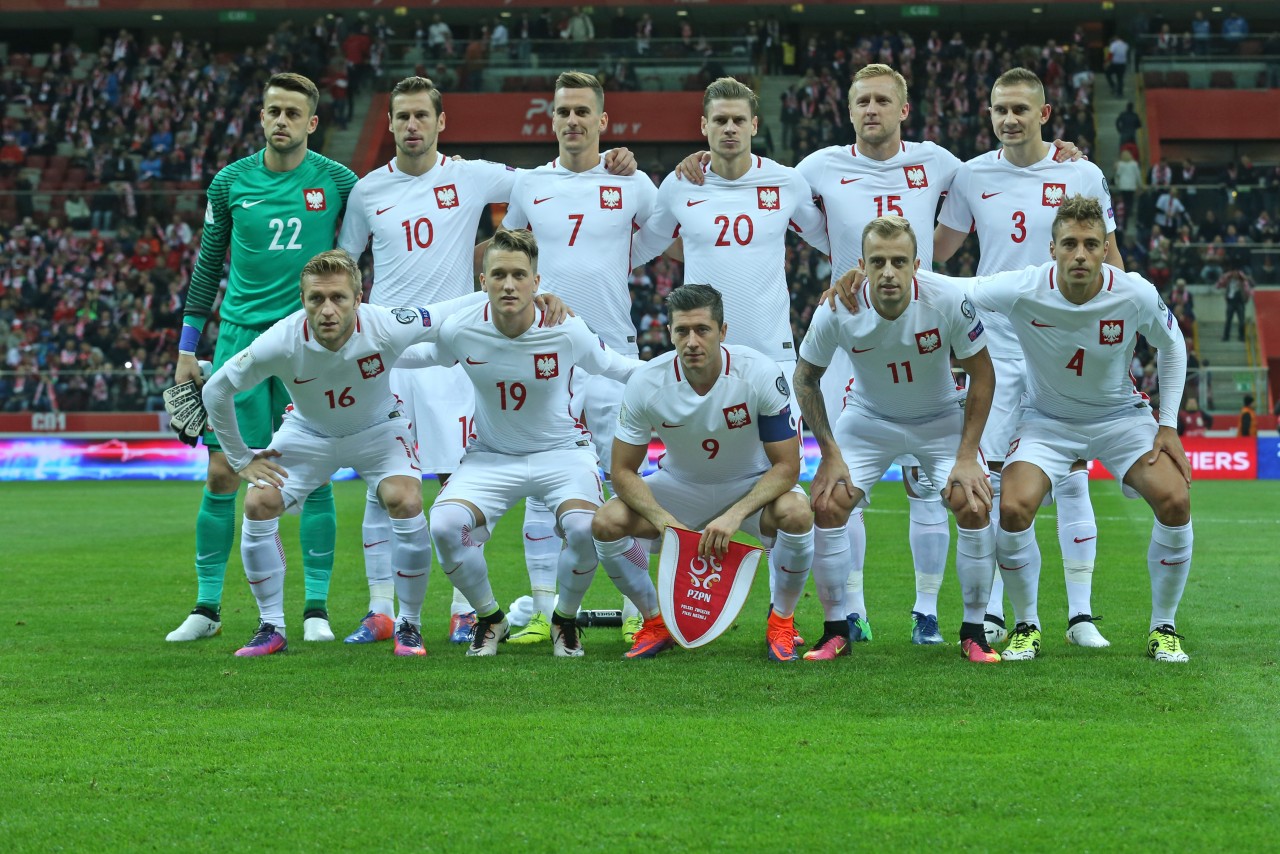 Poland at the historical 14th spot in the latest FIFA ranking ...