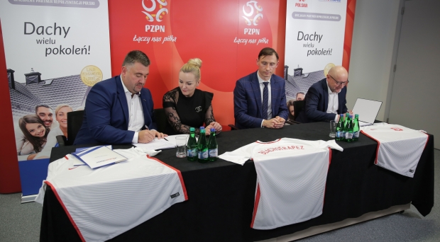 Blachotrapez Oficjalnym Partnerem Piłkarskiej Reprezentacji Polski