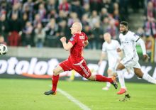 Remis w pierwszym meczu. Piękny gol Rafała Kurzawy