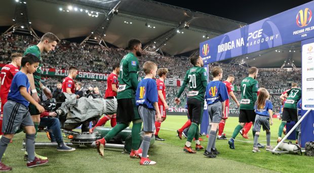 Niesamowity zwrot akcji, Legia Warszawa w finale!