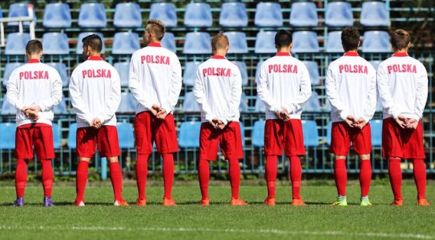 U-17: Powołania na zgrupowanie i turniej kwalifikacyjny UEFA