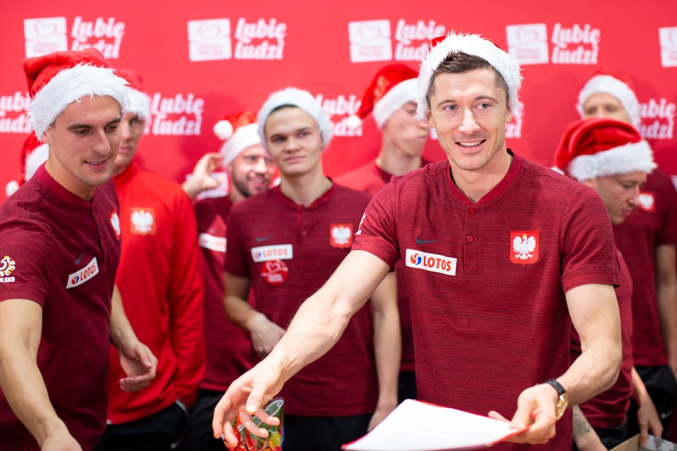 Polscy Pi karze Jak Co Roku Pomagaj Ze Szlachetn Paczk Federacja polscy-pi-karze-jak-co-roku-pomagaj-ze-szlachetn-paczk-federacja